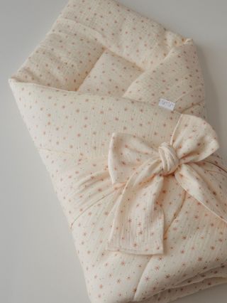 Výber materiálov bol pre nás tentokrát úplne jasný.😌 Keď som si v júni šila výbavičku pre svoje bábätko, hneď som vedela,...